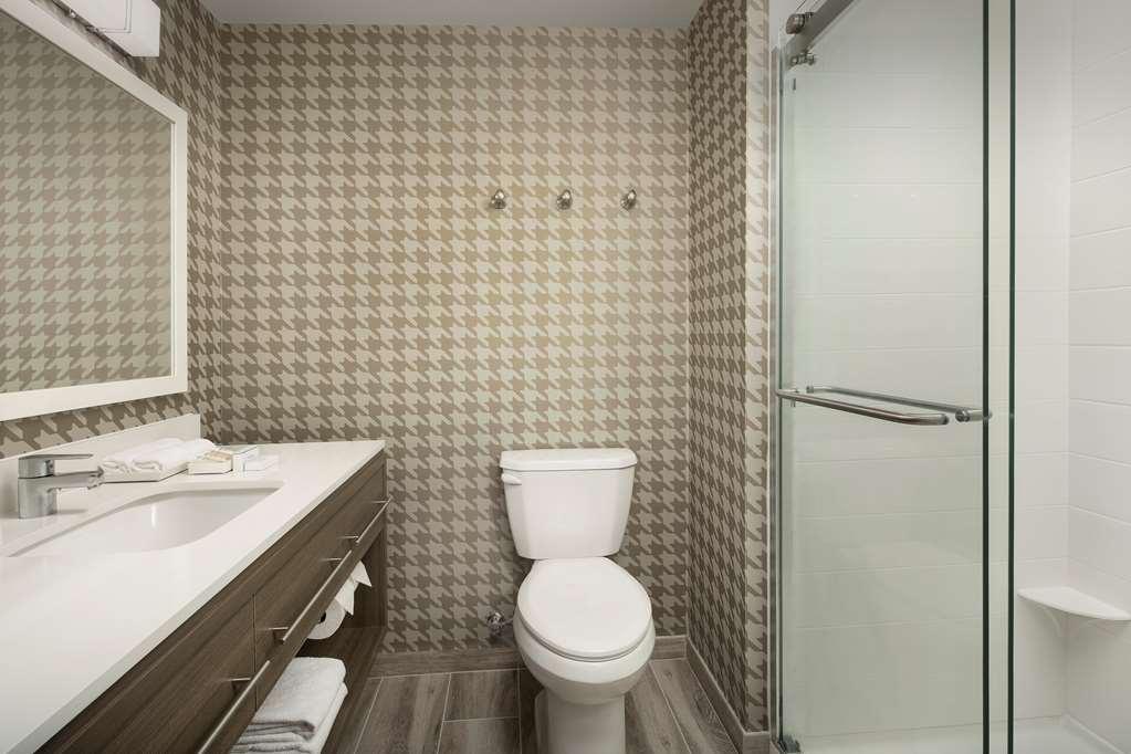 Home2 Suites By Hilton Tampa Westshore Airport Exterior photo