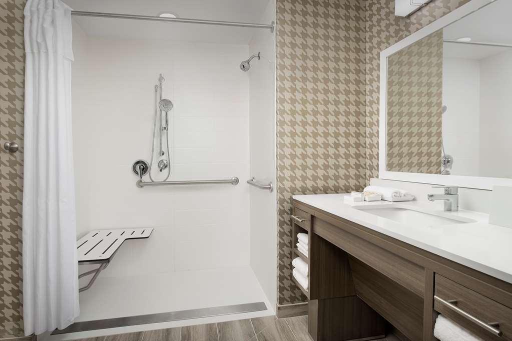 Home2 Suites By Hilton Tampa Westshore Airport Exterior photo