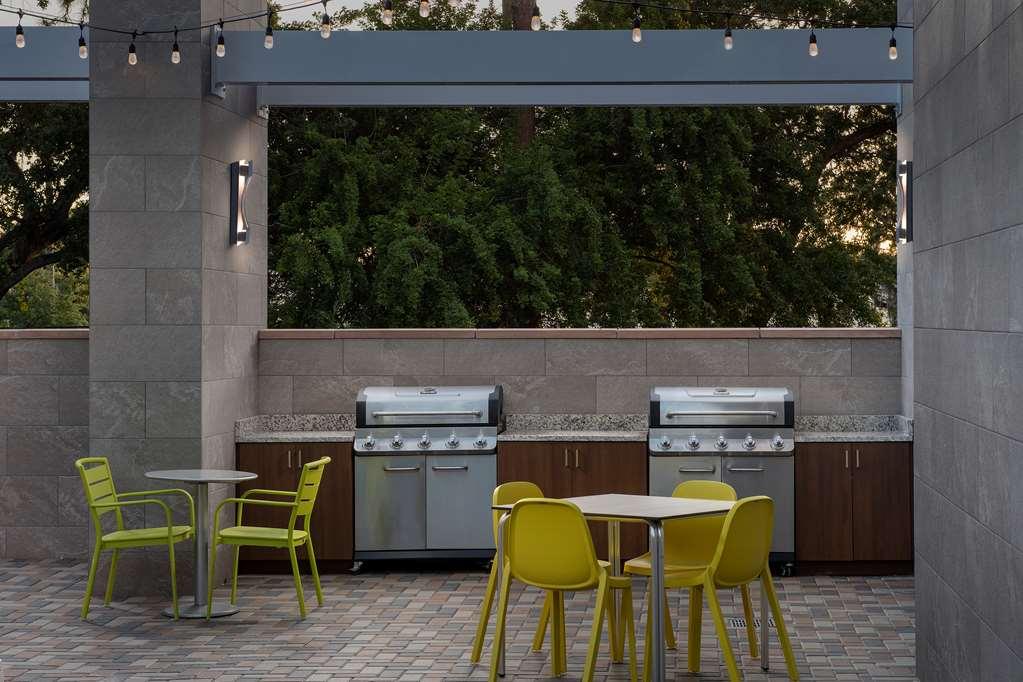 Home2 Suites By Hilton Tampa Westshore Airport Exterior photo