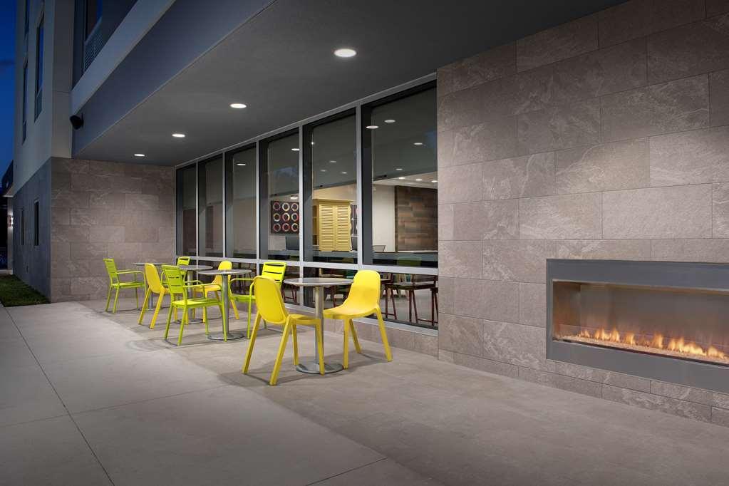 Home2 Suites By Hilton Tampa Westshore Airport Exterior photo